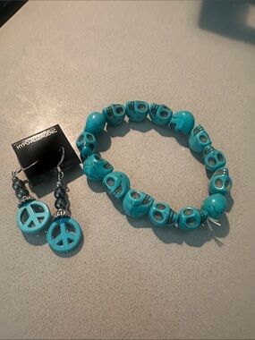 Turquoise Skull Bead Stretch Bracelet - Women Jewelry Bracelets